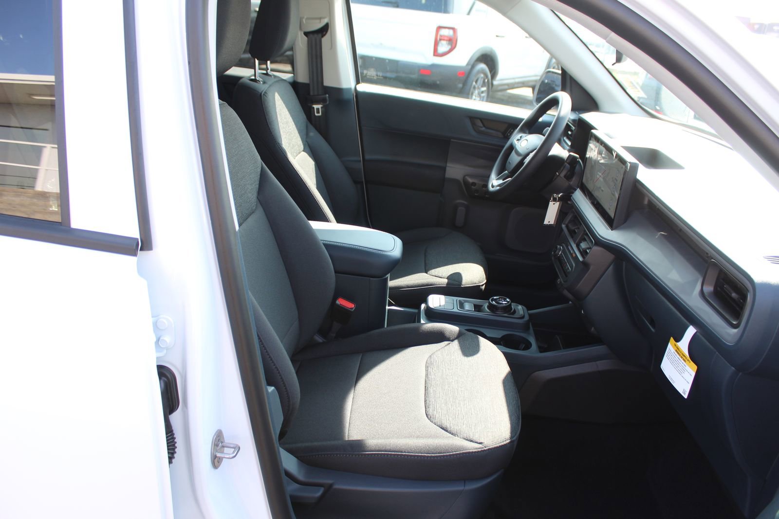 New 2025 Ford Maverick XL image 12