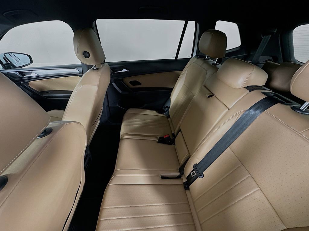 Used 2023 Volkswagen Tiguan SE image 22