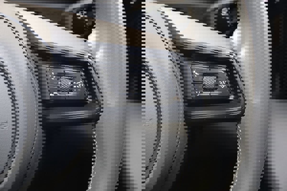 Used 2020 Porsche Taycan 4S image 45