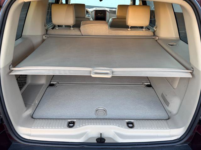 Used 2006 Ford Explorer Eddie Bauer image 23