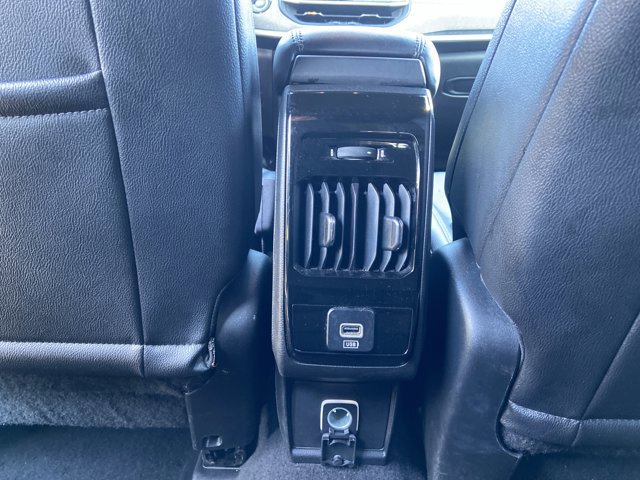 Used 2024 Jeep Compass Latitude image 45