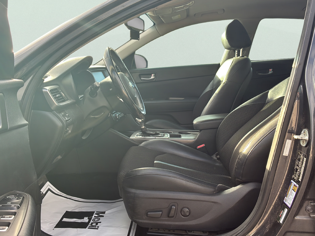 Used 2019 Kia Optima S FWD image 22