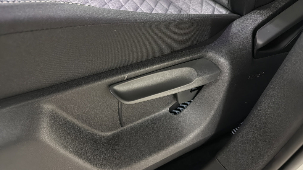 New 2026 Volkswagen Tiguan S AWD/4WD image 17