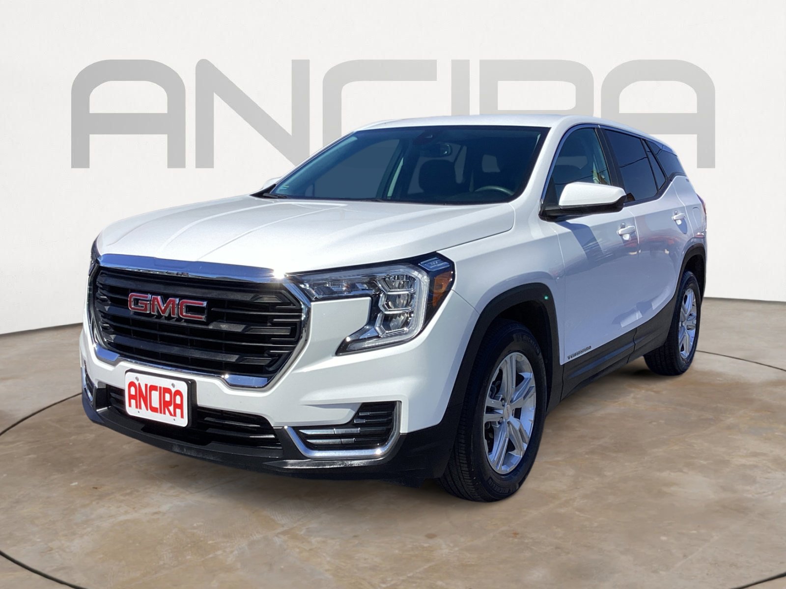 Used 2024 GMC Terrain SLE image 9