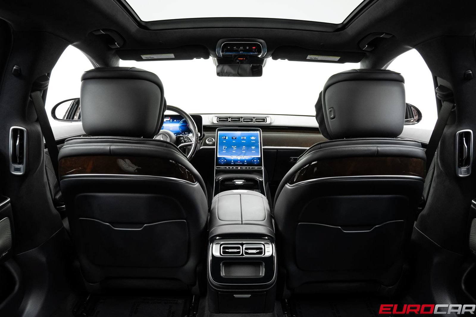 Used 2024 Mercedes-Benz S 580e 4MATIC Sedan image 24