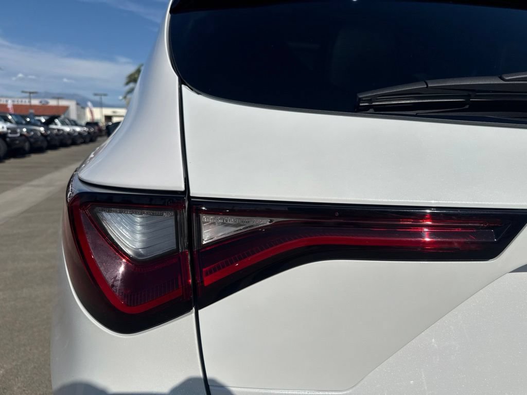 Used 2025 Acura MDX FWD w/ Technology Package image 7