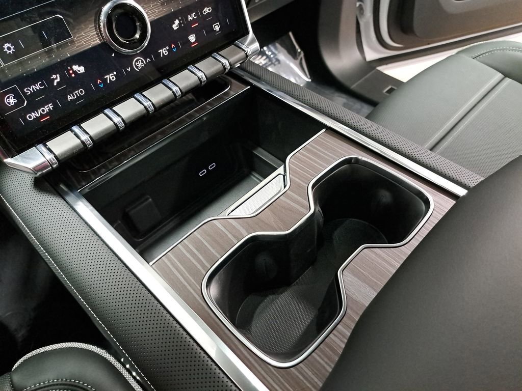 New 2025 GMC Sierra EV Denali image 30