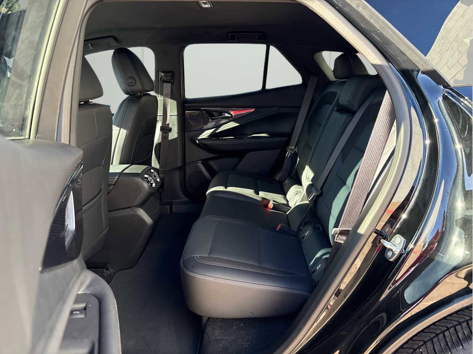 Used 2024 Chevrolet Blazer EV LT image 12