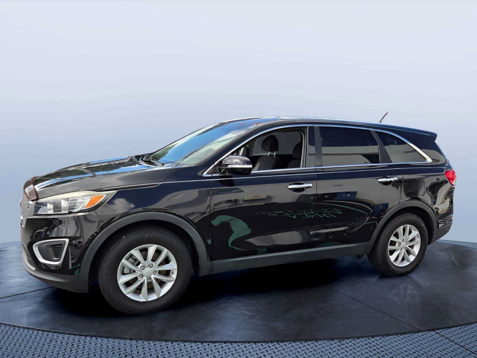 Used 2018 Kia Sorento L FWD image 7