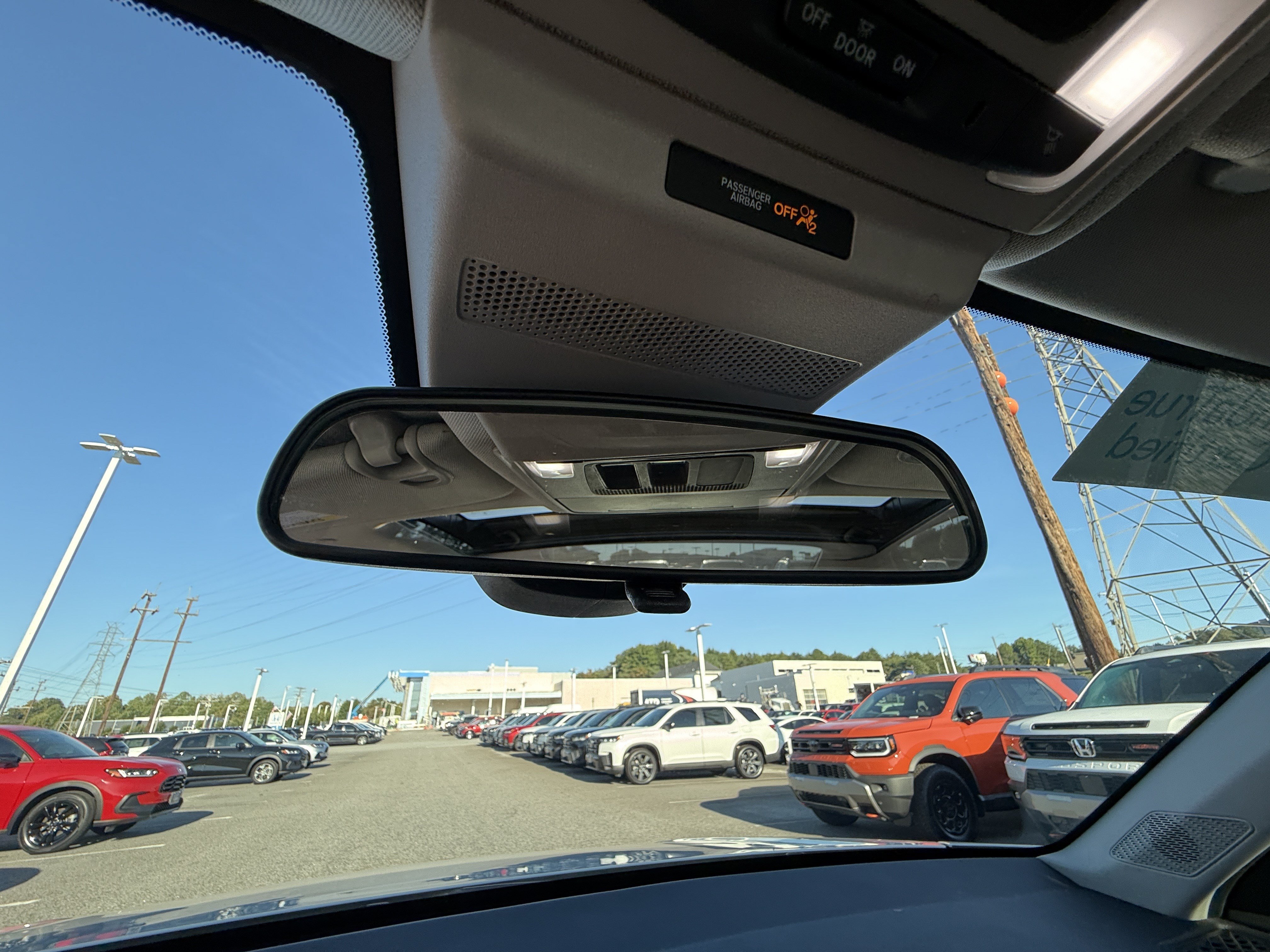 Used 2025 Honda Accord SE image 27