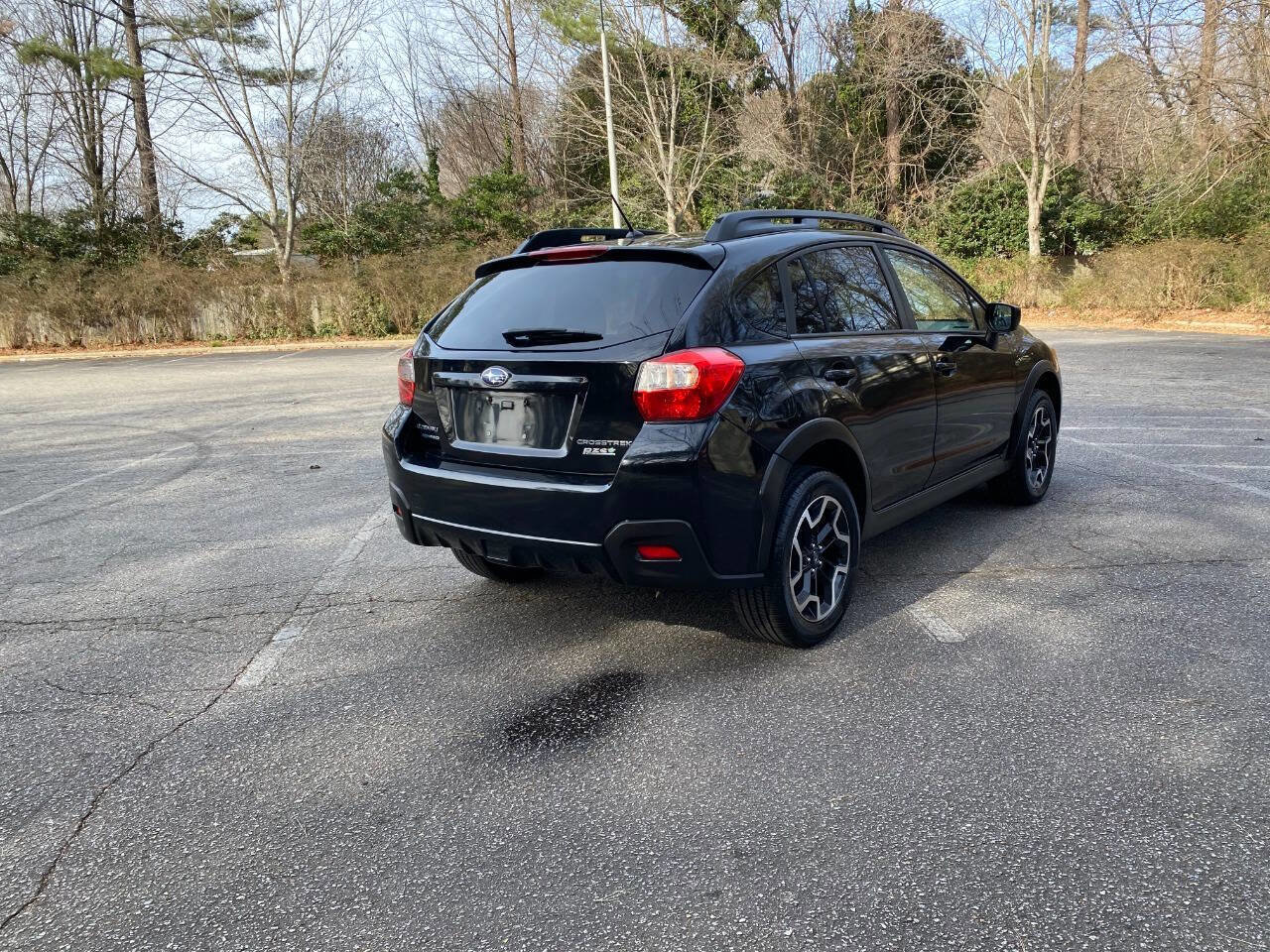 Used 2016 Subaru Crosstrek 2.0i Premium image 6