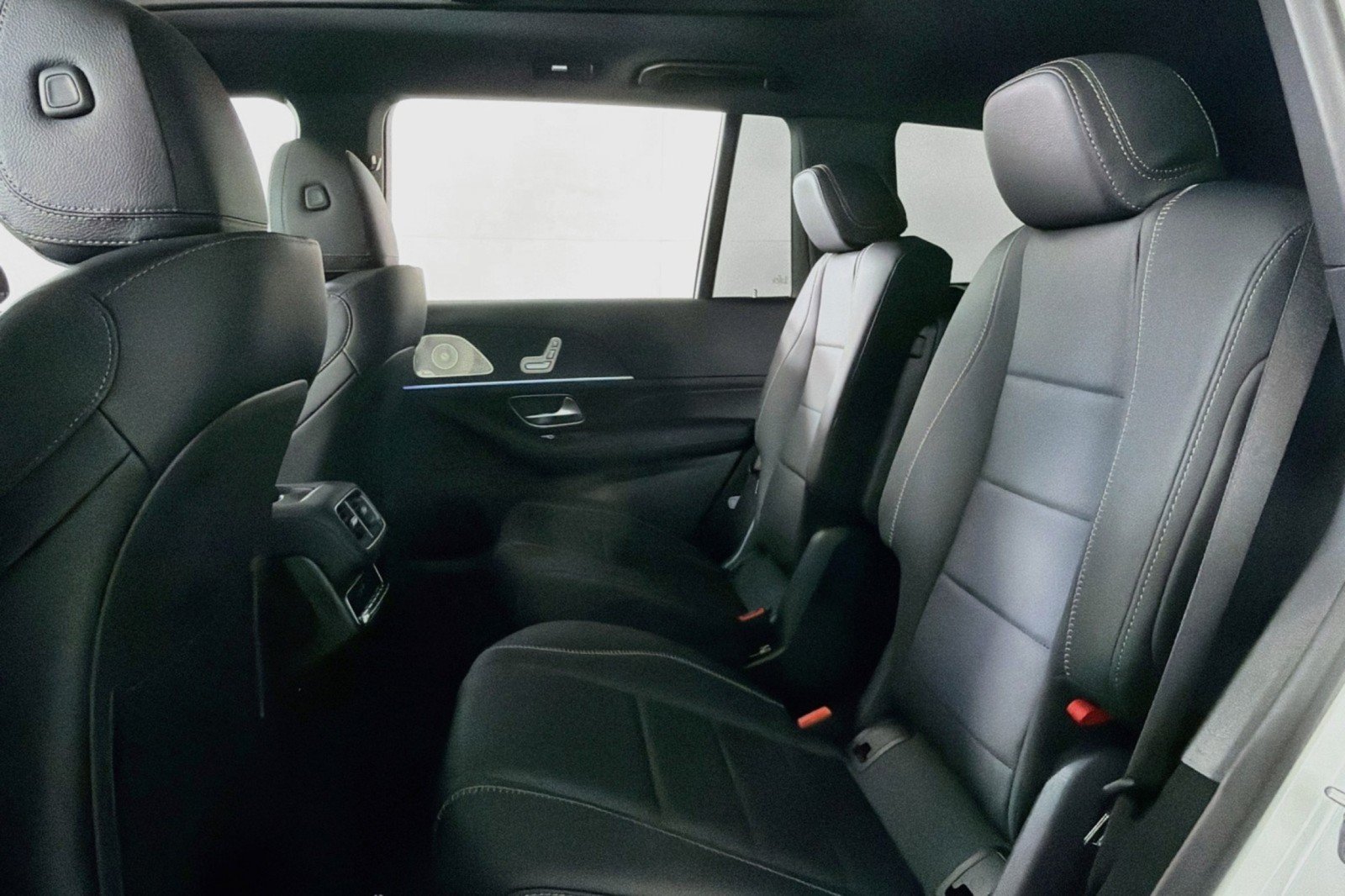 New 2027 Mercedes-Benz GLS 450 4MATIC image 7