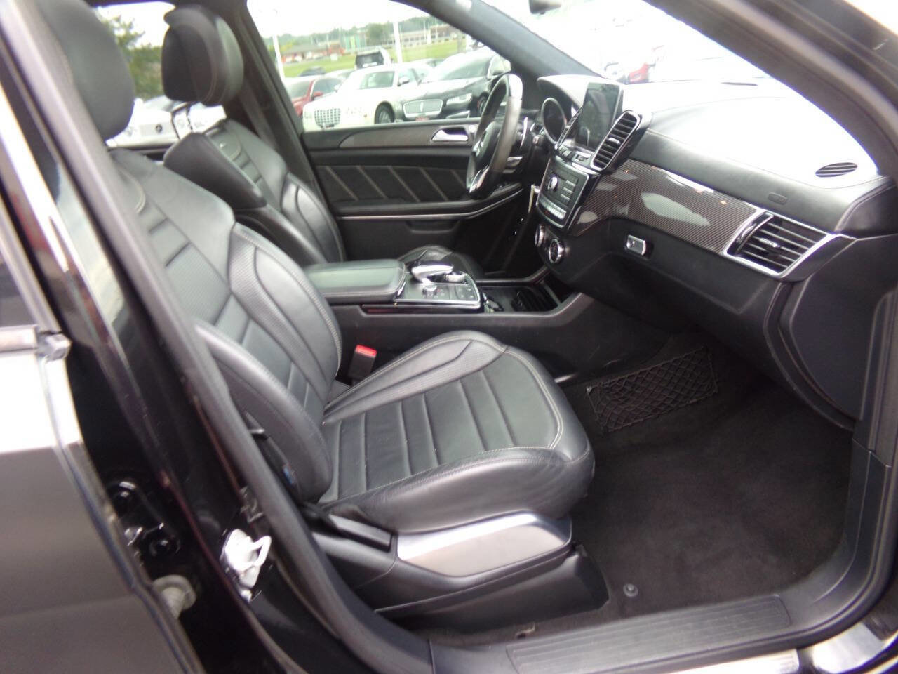 Used 2018 Mercedes-Benz GLS 63 AMG 4MATIC w/ AMG Night Styling Package image 33
