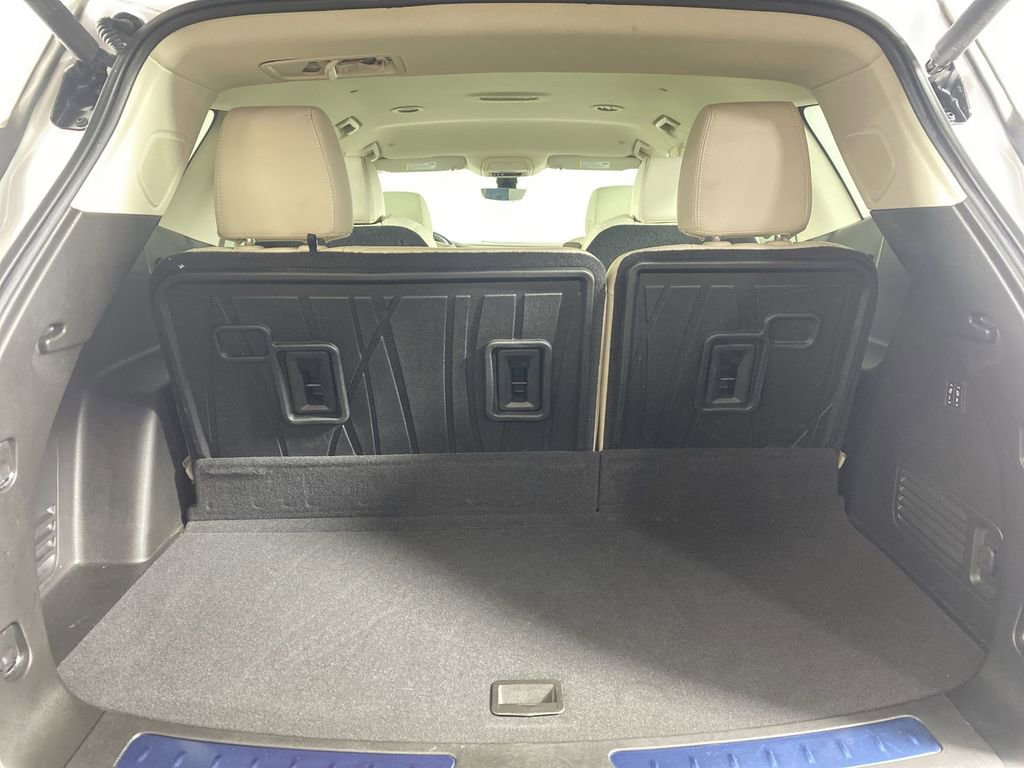 Used 2022 Buick Enclave Premium w/ Surround and Sites Package image 28