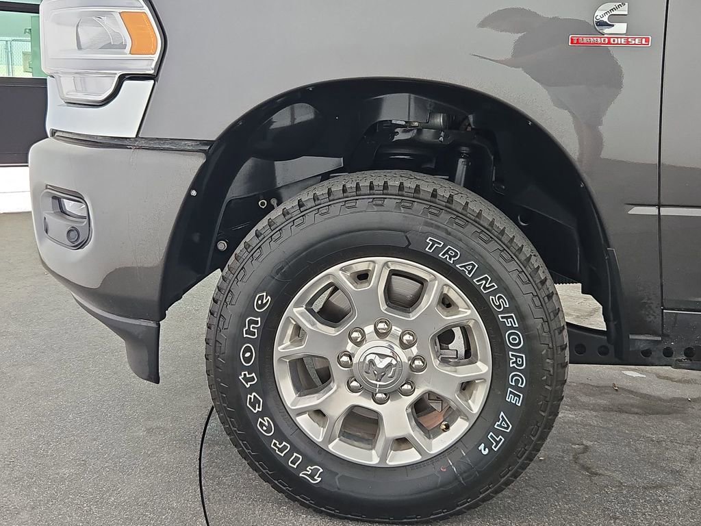 Used 2024 RAM 2500 Laramie w/ Safety Group image 39