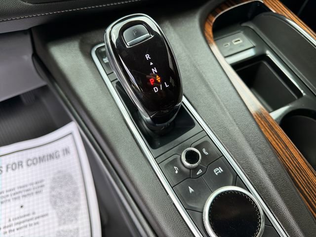Used 2022 Cadillac Escalade ESV Luxury AWD/4WD image 20