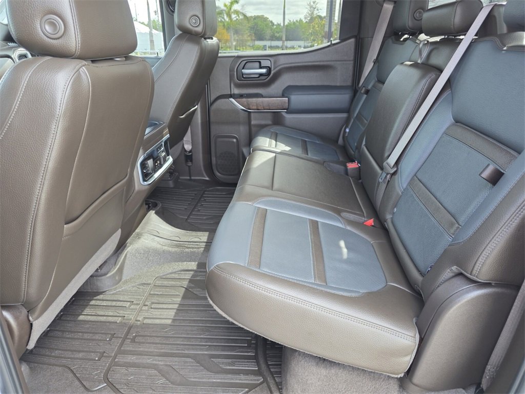Used 2020 GMC Sierra 1500 Denali w/ Denali Premium Package image 17