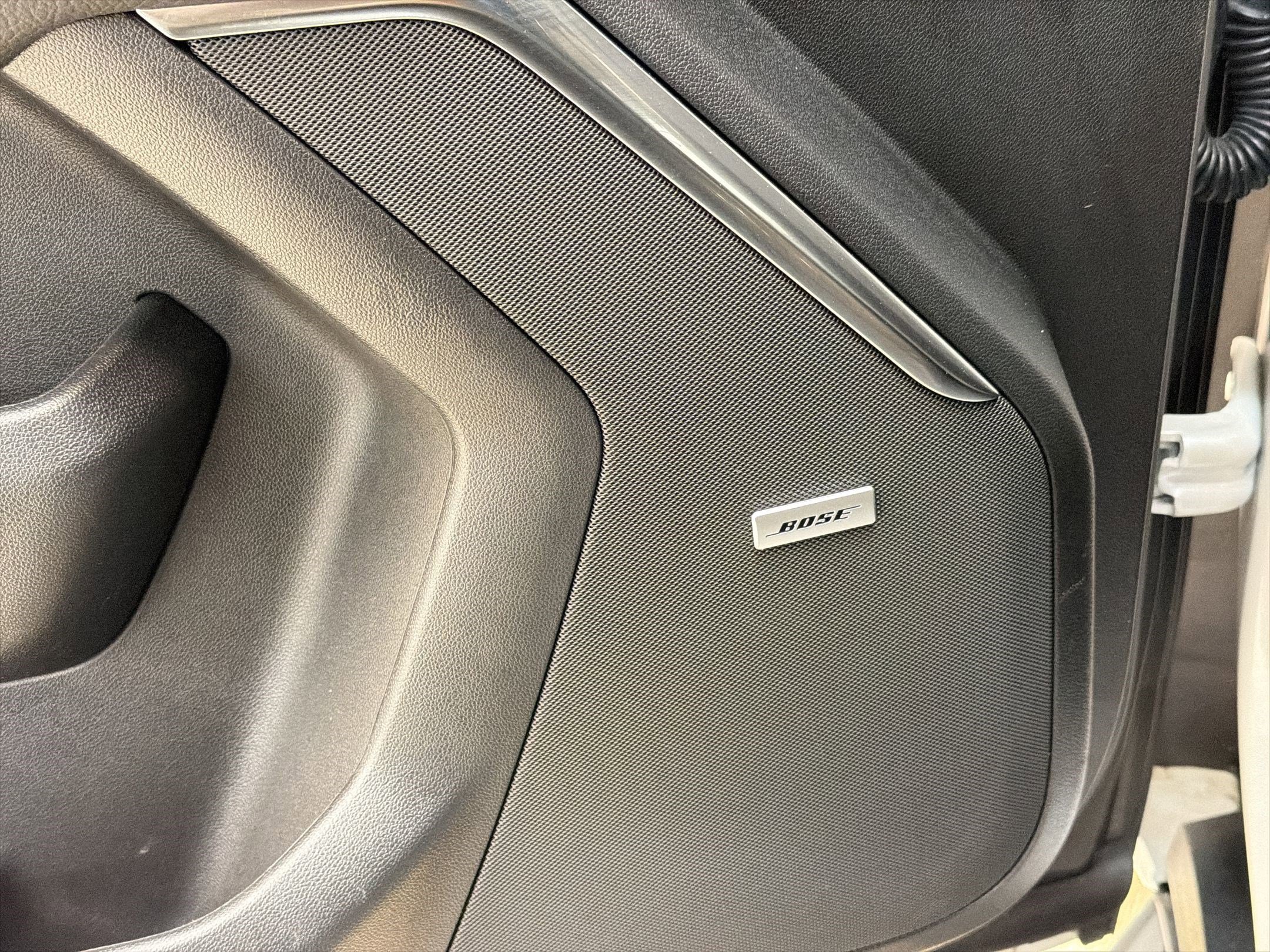 Used 2024 GMC Yukon XL Denali w/ Advanced Technology Package image 21