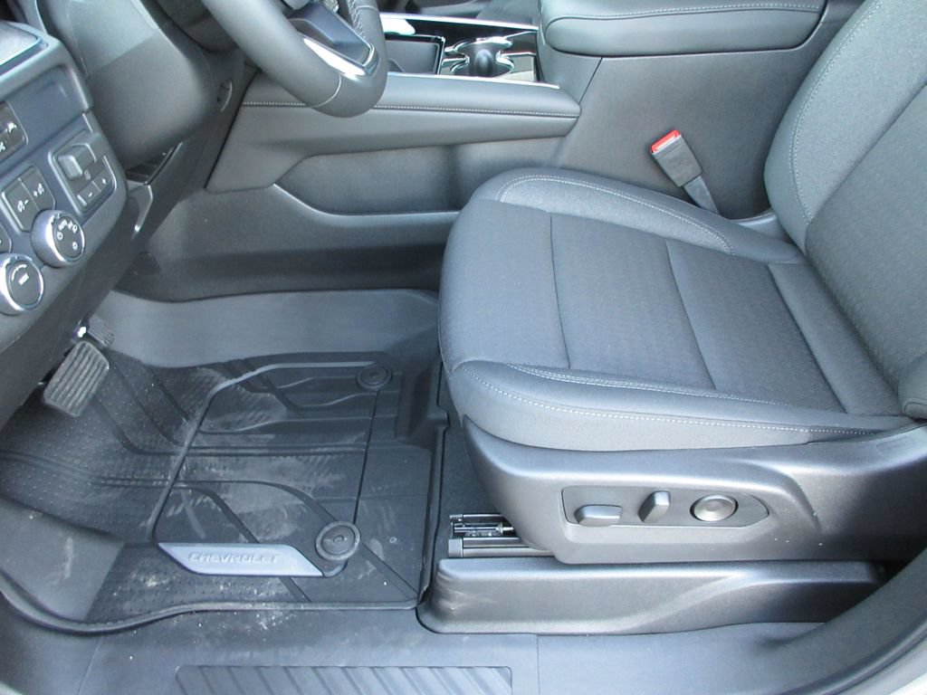 New 2026 Chevrolet Tahoe LS w/ LS Custom Edition AWD/4WD image 20