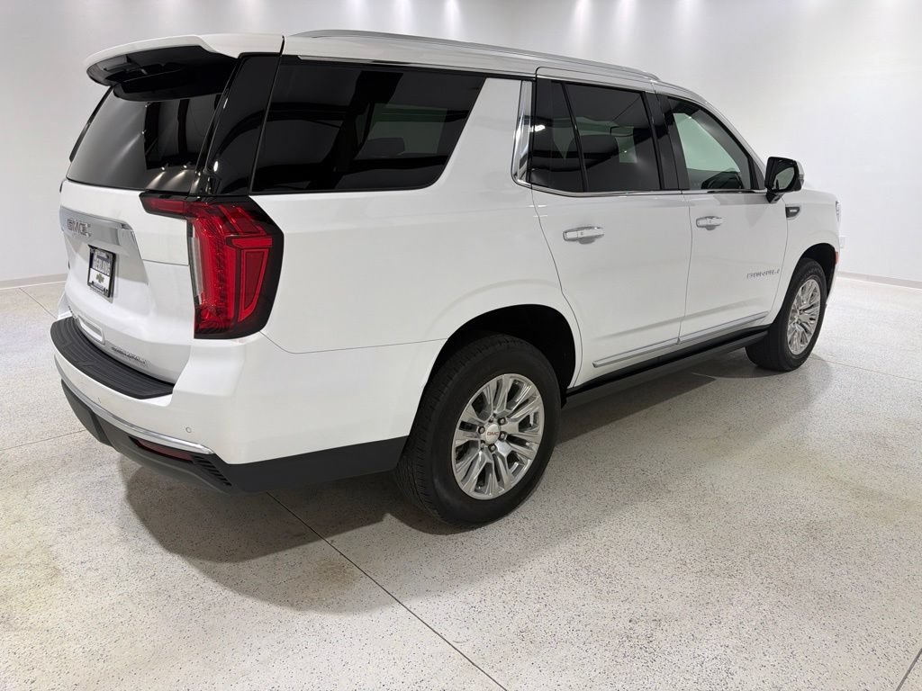 Used 2023 GMC Yukon Denali AWD/4WD image 5