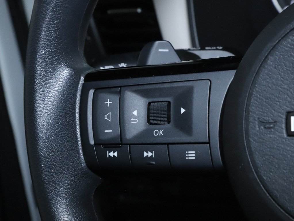 Certified 2023 Nissan Rogue SV AWD/4WD image 24
