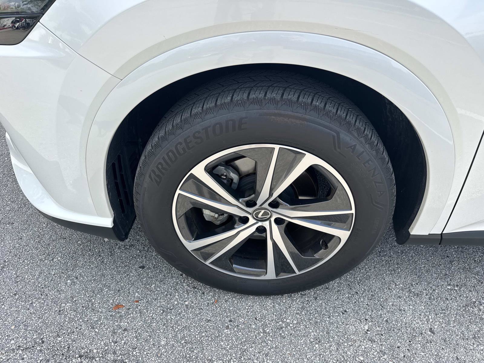 Used 2025 Lexus RX 350 Premium w/ Accessory Package (Z1) image 10