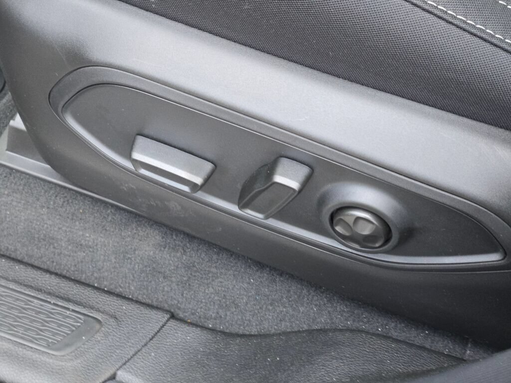 New 2026 Jeep Grand Cherokee Laredo AWD/4WD image 28