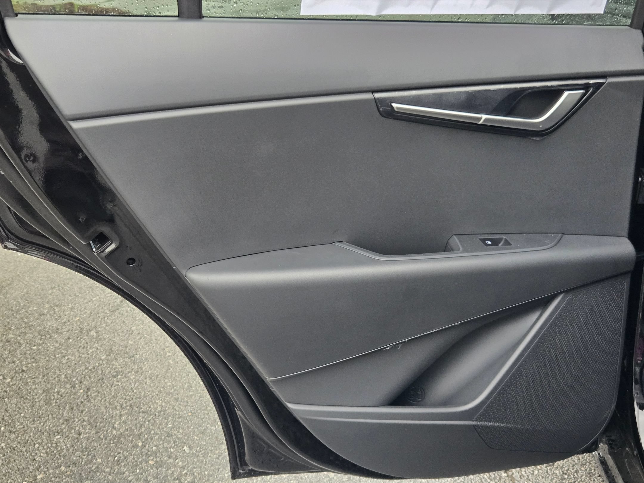 New 2026 Kia Niro LX FWD image 32