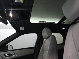 Used 2024 Land Rover Range Rover Velar Dynamic SE AWD/4WD image 4