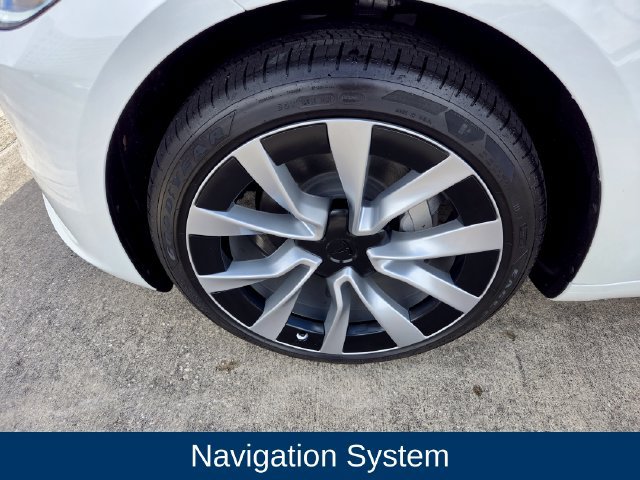 Used 2025 Tesla Model 3 Long Range RWD image 8