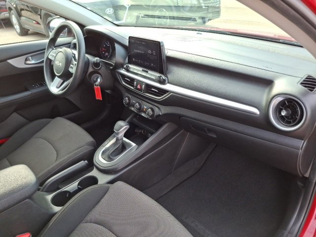Used 2023 Kia Forte LXS image 22