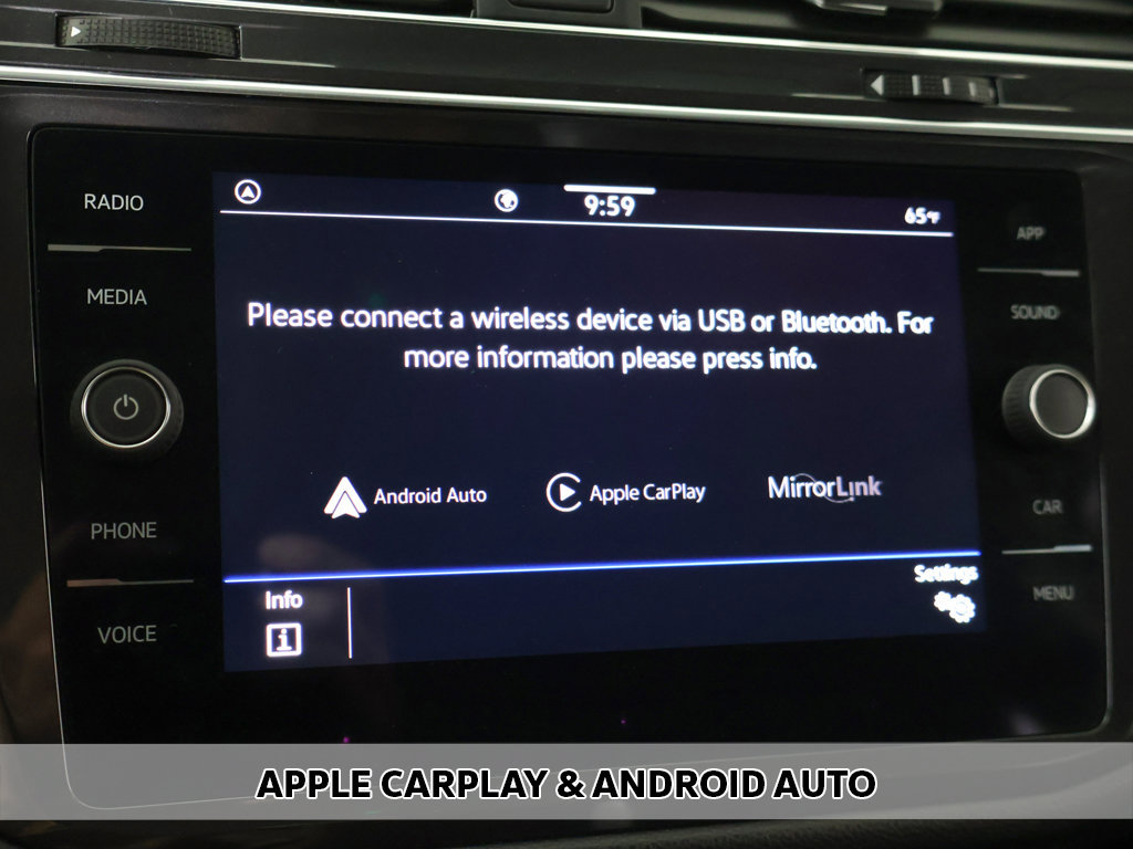 Used 2023 Volkswagen Tiguan SE FWD image 8