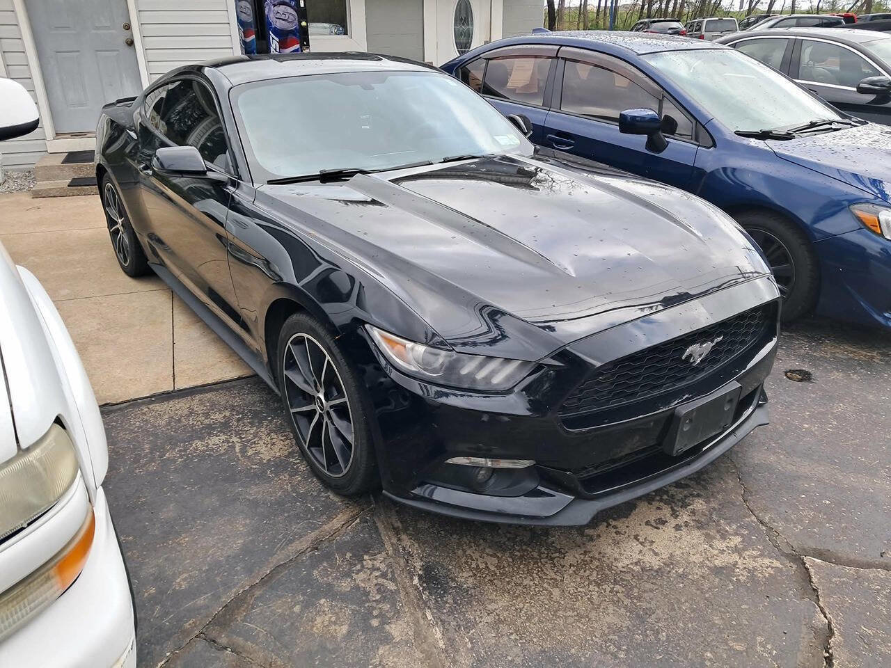 Used 2017 Ford Mustang Premium w/ Equipment Group 201A image 1