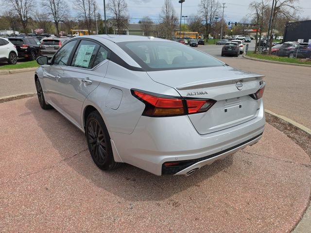 Used 2025 Nissan Altima 2.5 SV w/ SV Special Edition Package AWD/4WD image 7