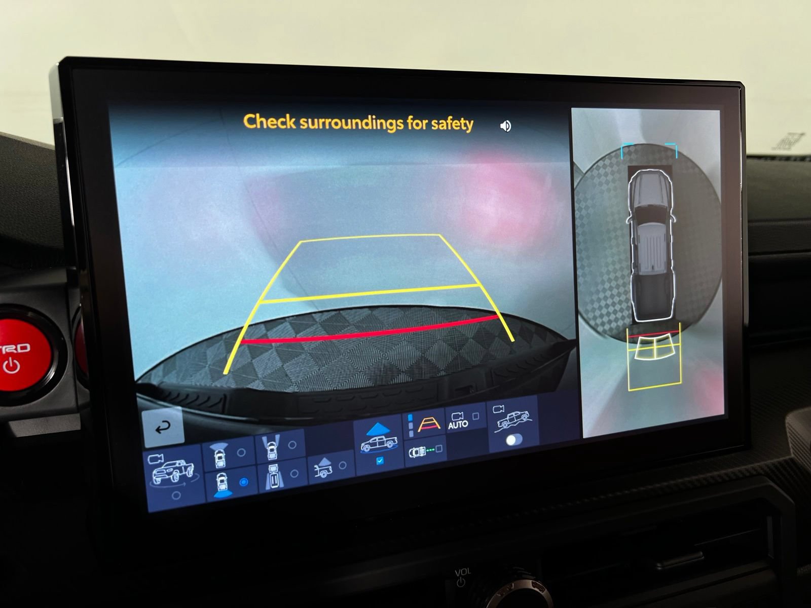 Used 2026 Toyota Tacoma TRD Pro AWD/4WD image 19