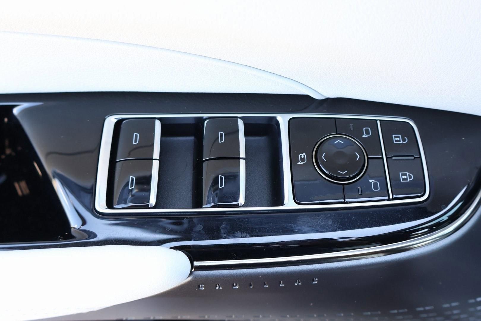New 2026 Cadillac Lyriq Sport RWD image 11