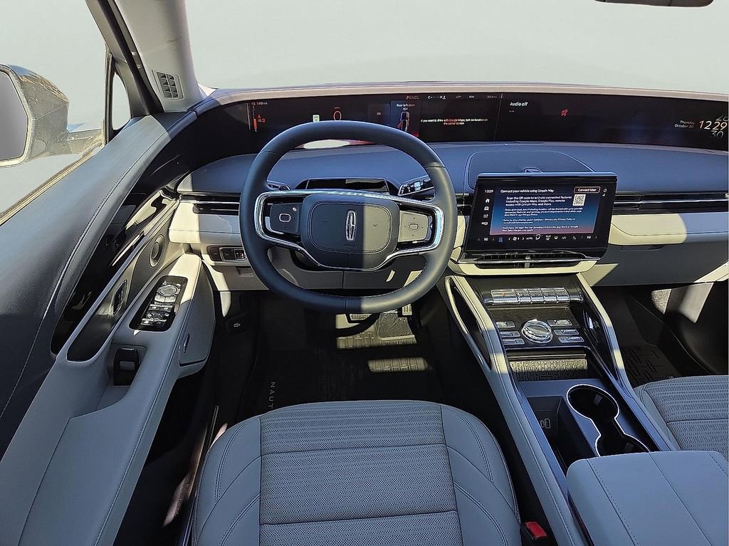 New 2026 Lincoln Nautilus Reserve AWD/4WD image 10