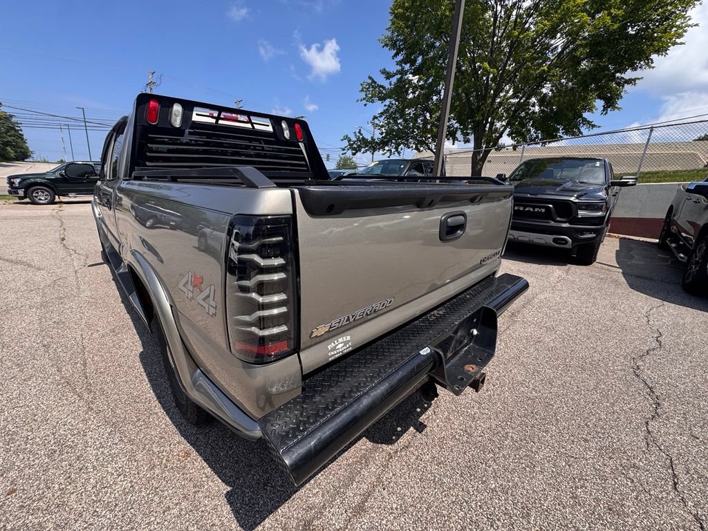 Used 2003 Chevrolet Silverado 1500 LT w/ Skid Plate Package AWD/4WD image 3
