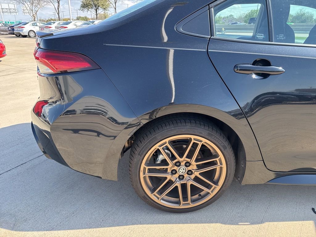 Used 2024 Toyota Corolla SE Nightshade image 6