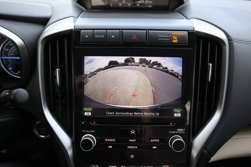 Used 2022 Subaru Ascent Limited w/ Technology Package AWD/4WD image 13