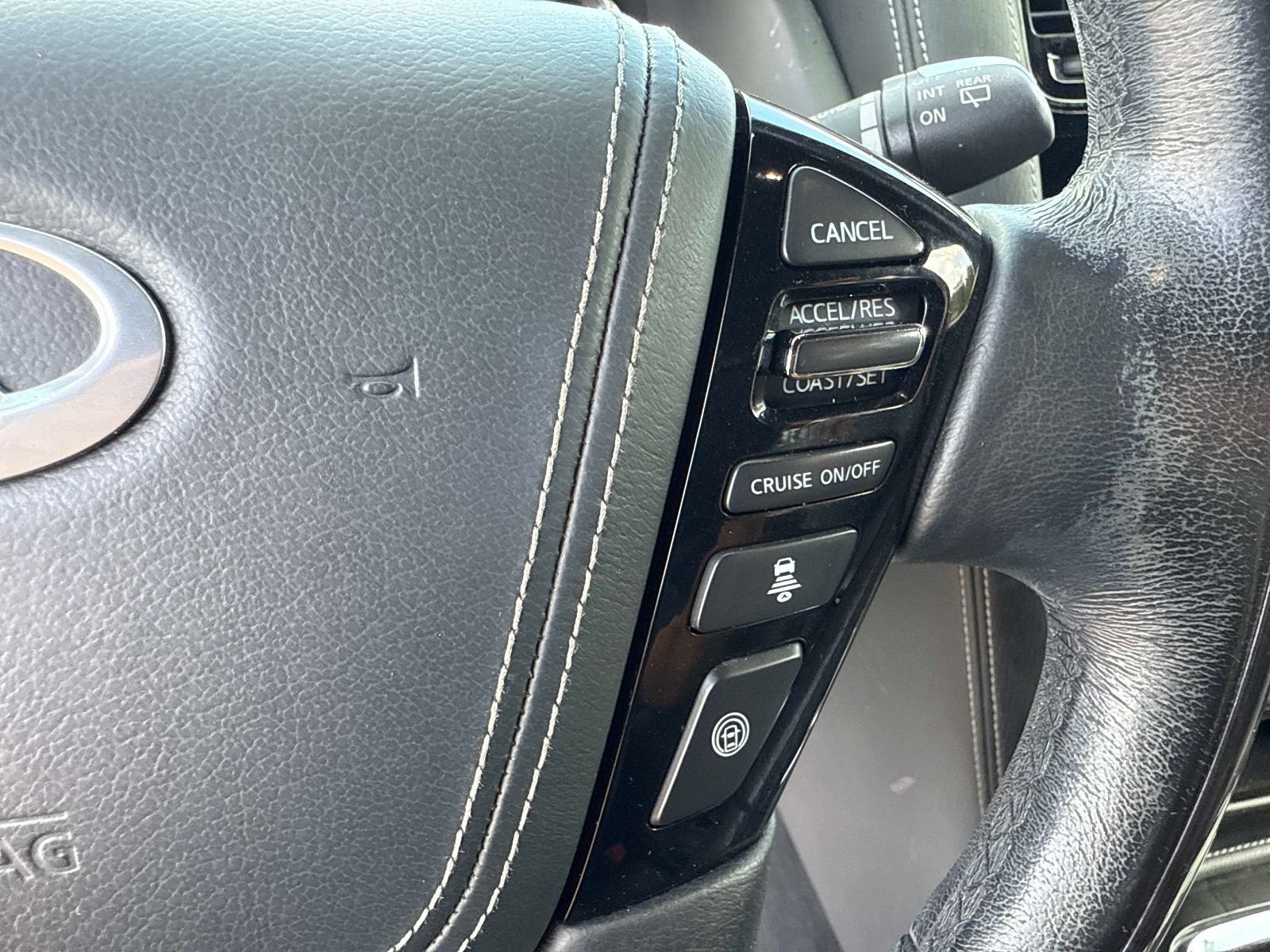 Used 2021 INFINITI QX80 Sensory w/ All-Season Package AWD/4WD image 24