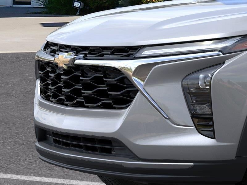 New 2026 Chevrolet Trax LT w/ Driver Confidence Package FWD image 13