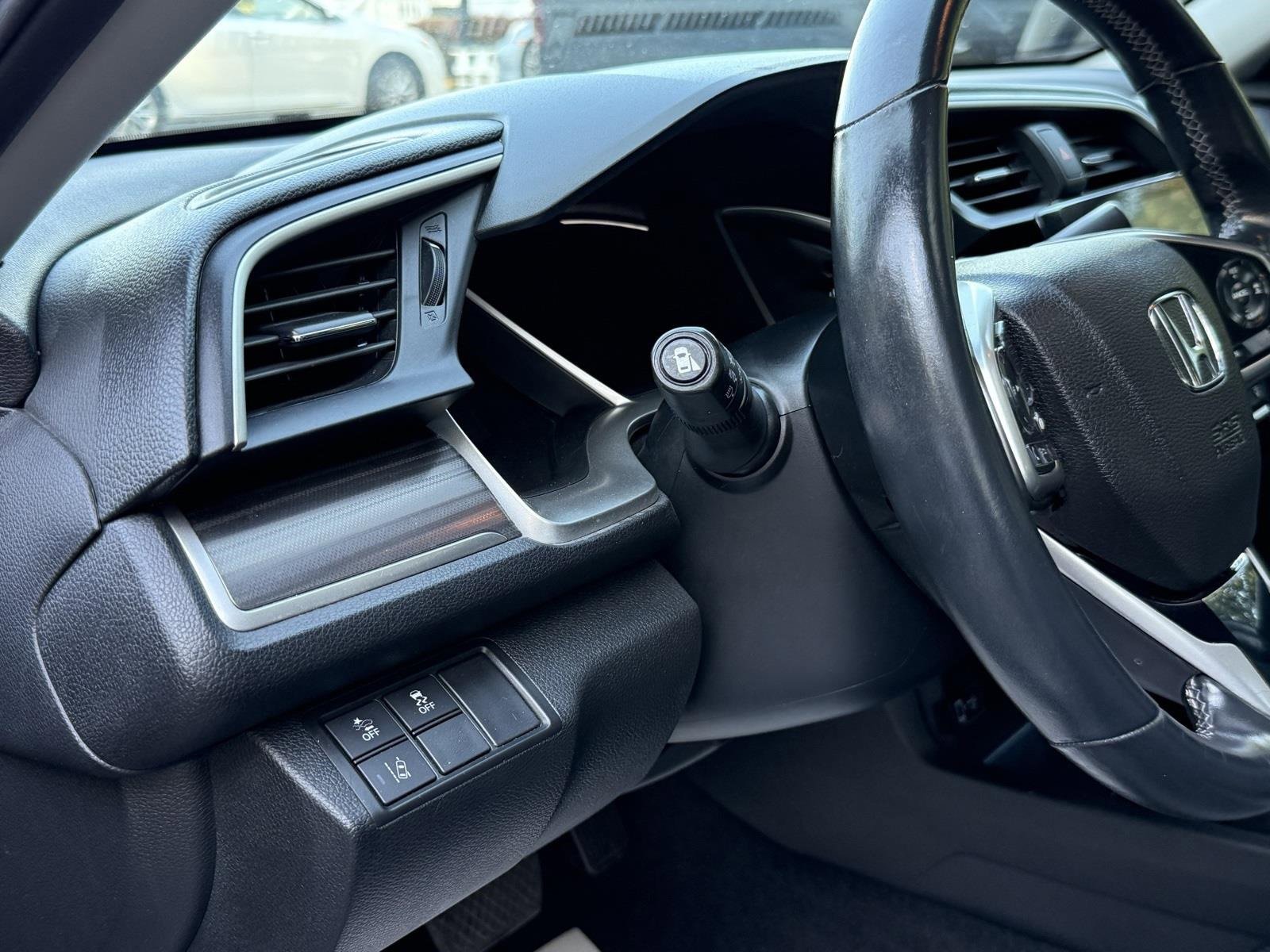Used 2021 Honda Civic EX-L image 18