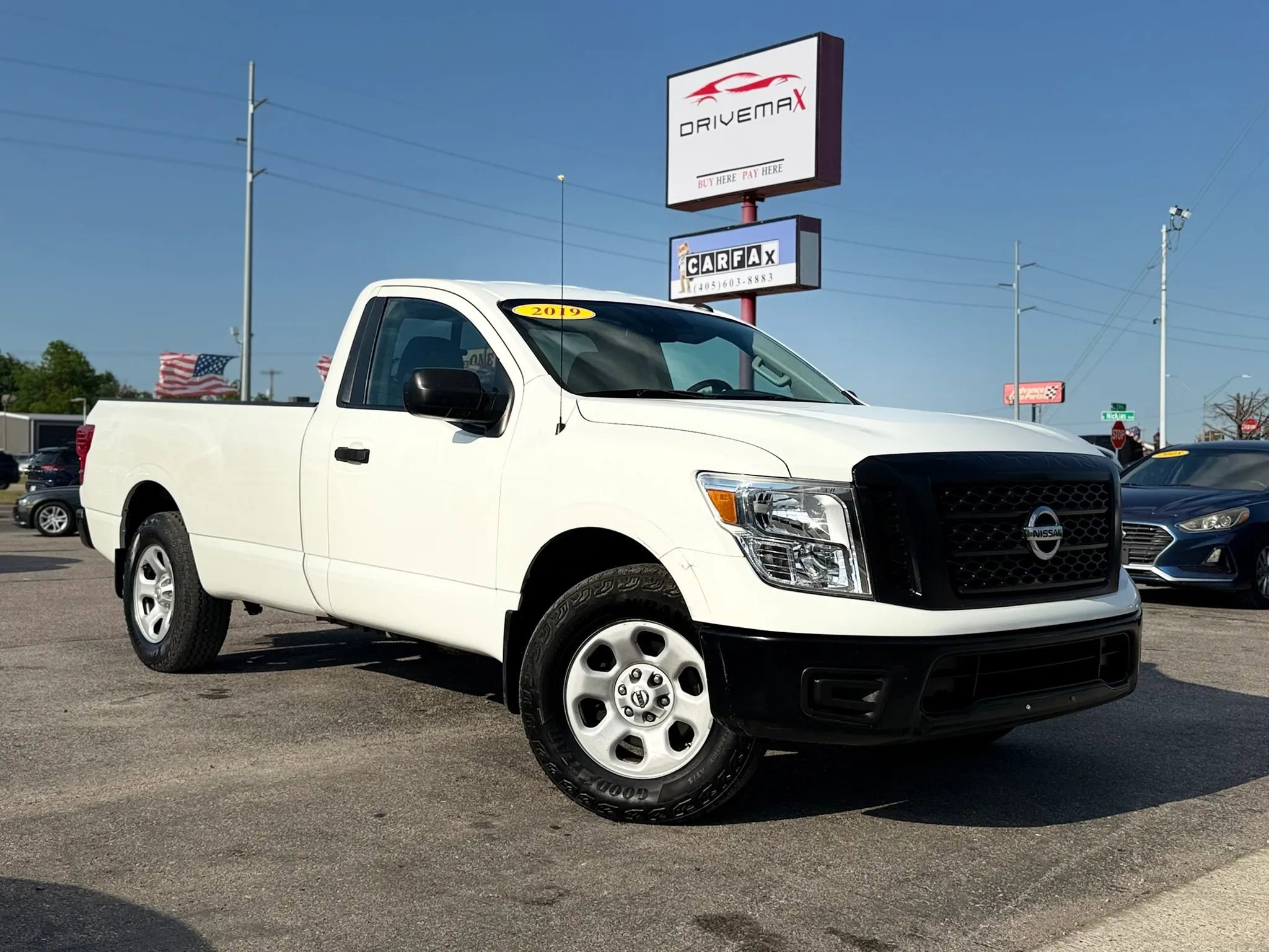 Used 2019 Nissan Titan S w/ S Utility Package AWD/4WD image 2
