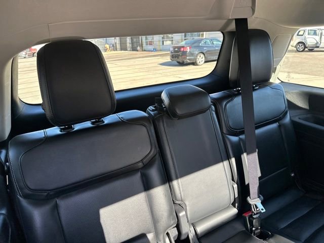 Certified 2025 Ford Expedition Platinum image 25