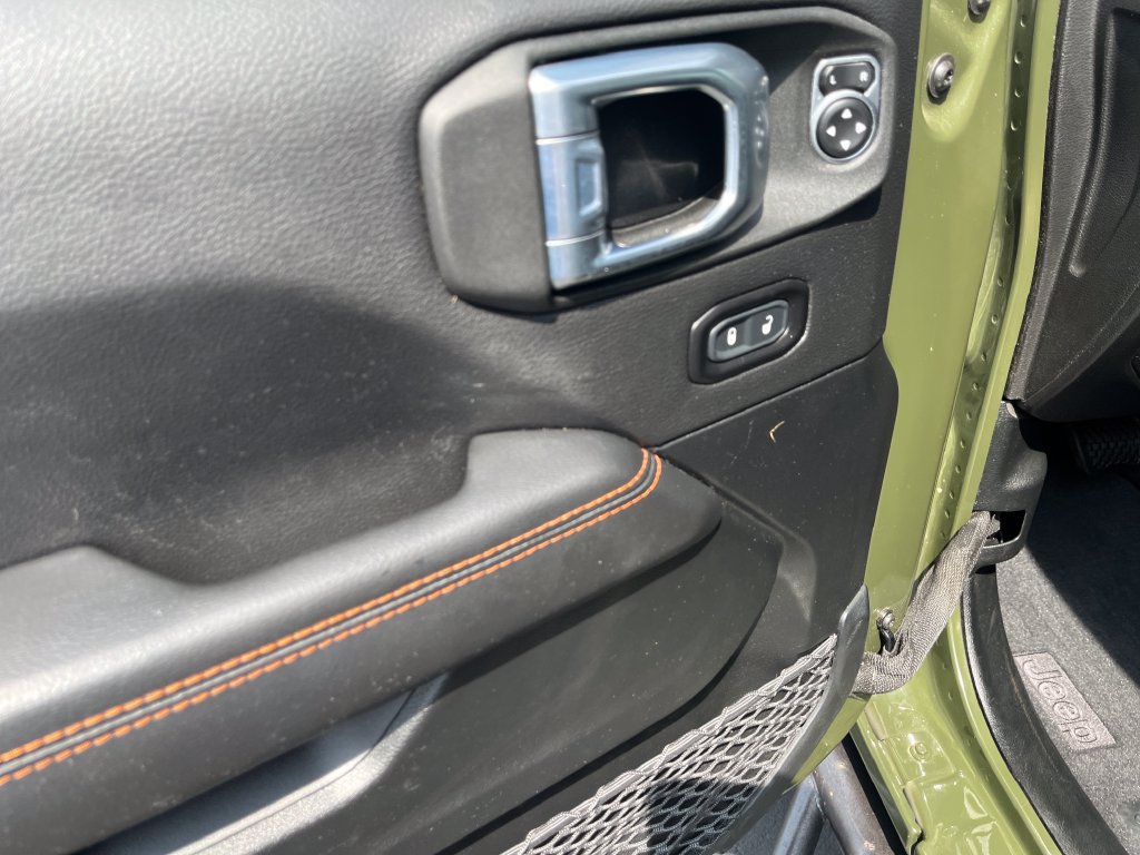 Used 2021 Jeep Gladiator Mojave AWD/4WD image 11