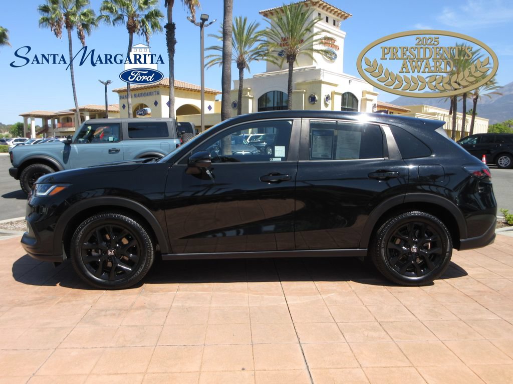 Used 2023 Honda HR-V Sport image 1