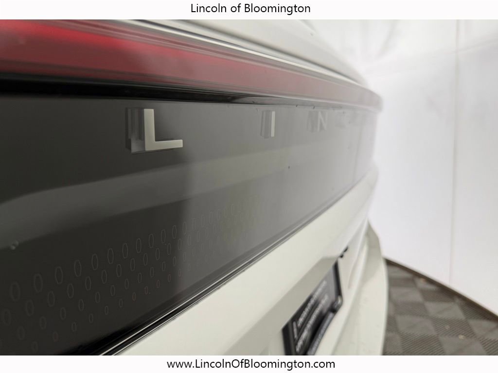New 2025 Lincoln Navigator L Black Label image 20