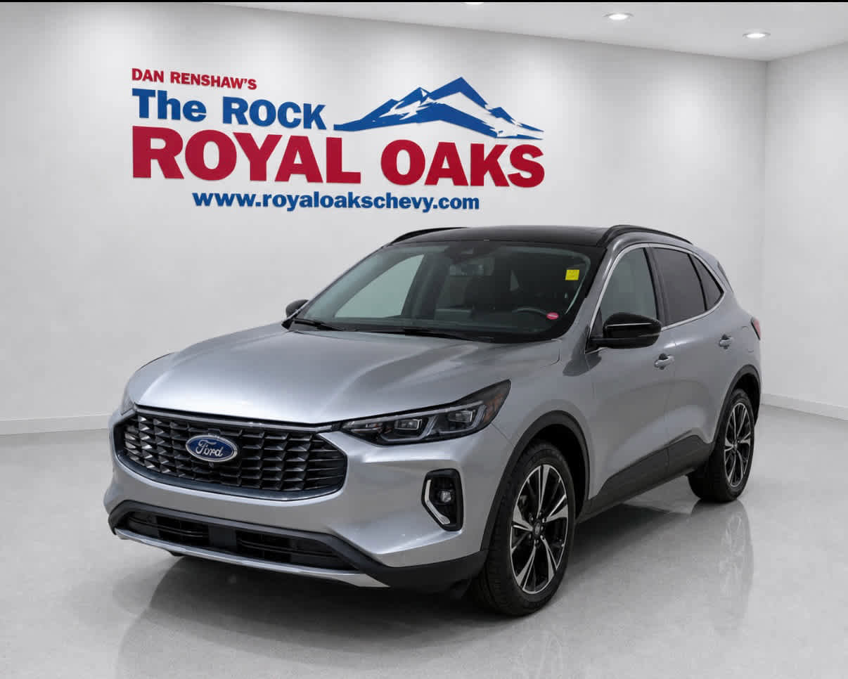 Used 2023 Ford Escape Platinum