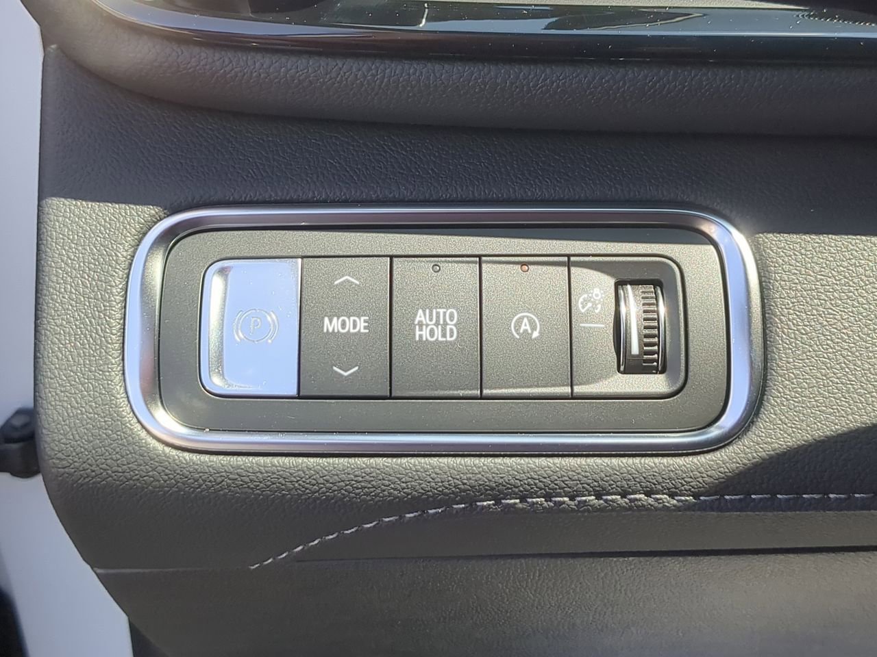New 2026 Buick Enclave Sport Touring w/ Power Package image 18